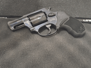 Taurus Revolver 85S